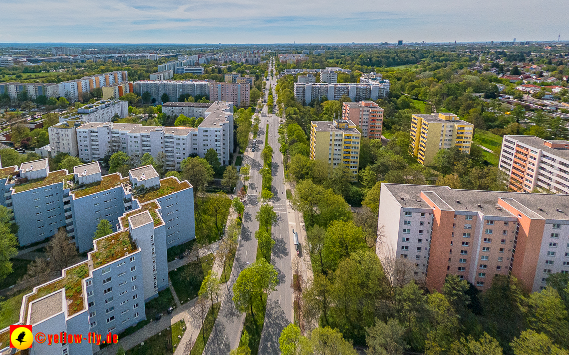 04.05.2023 - Luftbilder vom Marx-Zentrum uns seiner Umgebung in Neuperlach